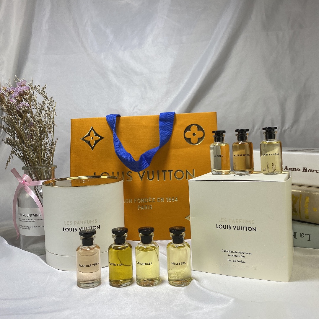 Louis Vuitton Miniature Perfume Set - 7 x 10ml - A Symphony of Scents 5 i1585677274 9649 4