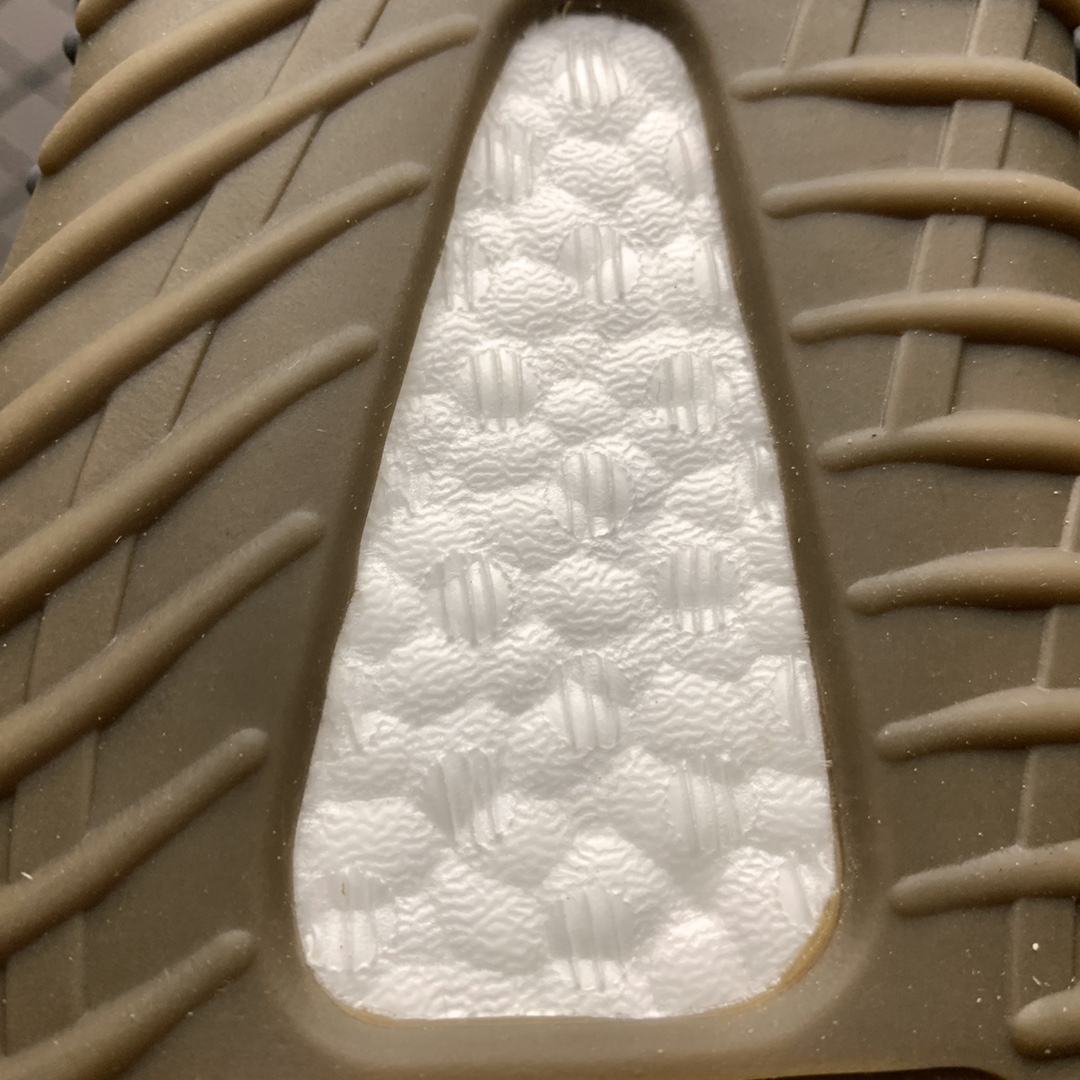 170 Adidas 阿迪达斯 Yeezy Boost 350V2 椰子新配色 ” Cinder Reflective ” 矿黑 小方黑 FY4176