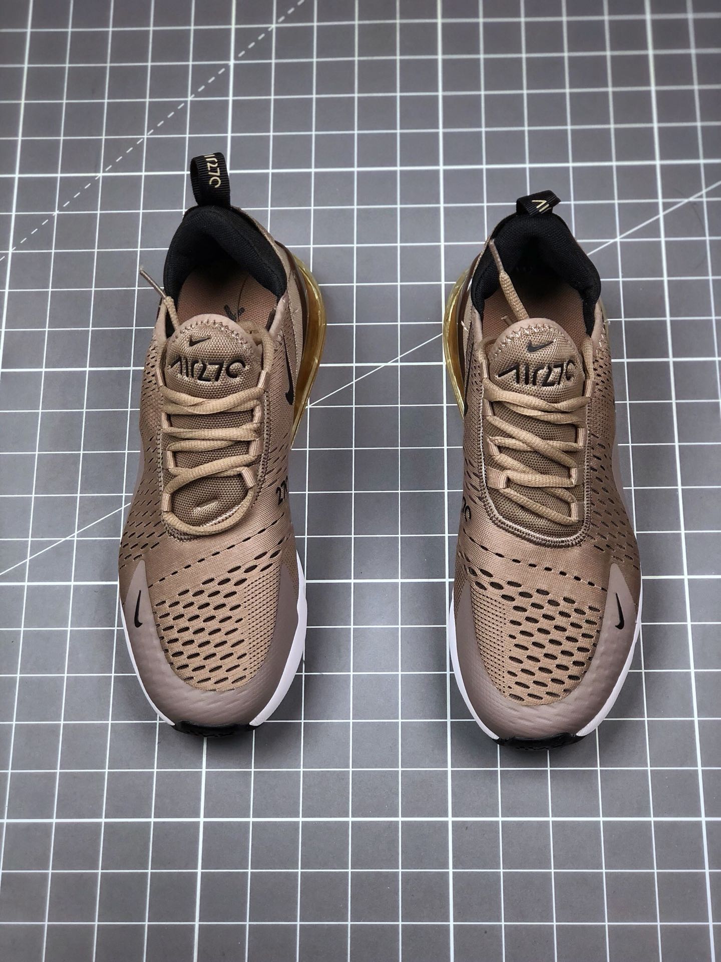 130 公司级 耐克/Air Max 270 官网强力操作主推 AH8050