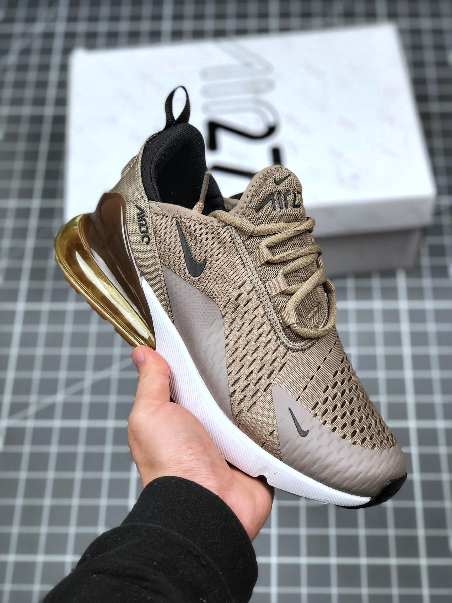 130 公司级 耐克/Air Max 270 官网强力操作主推 AH8050