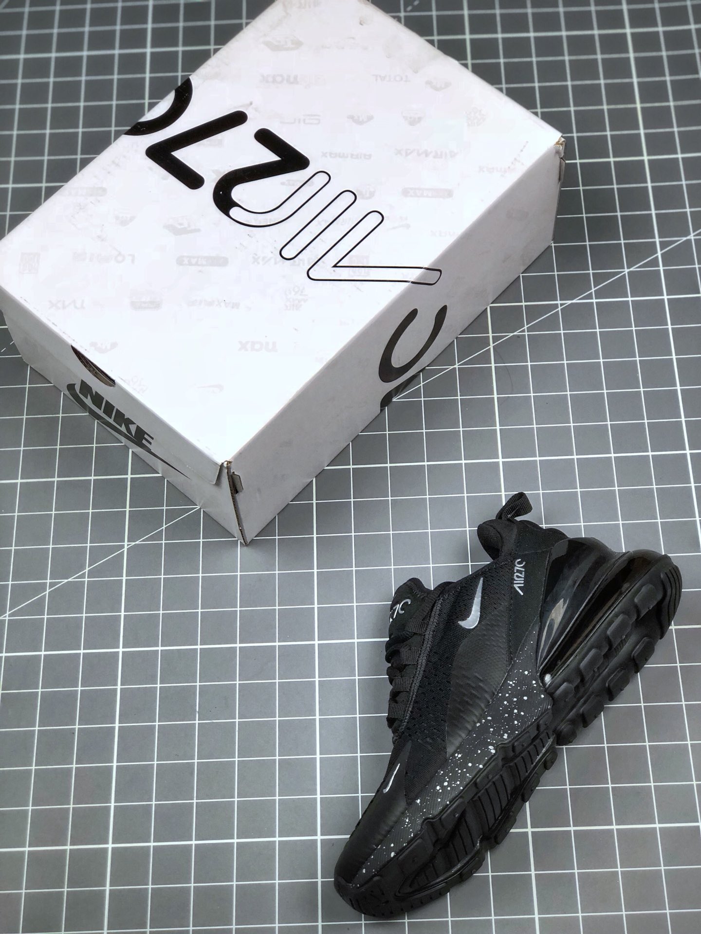 130 公司级 耐克/Air Max 270 官网强力操作主推  AH8050