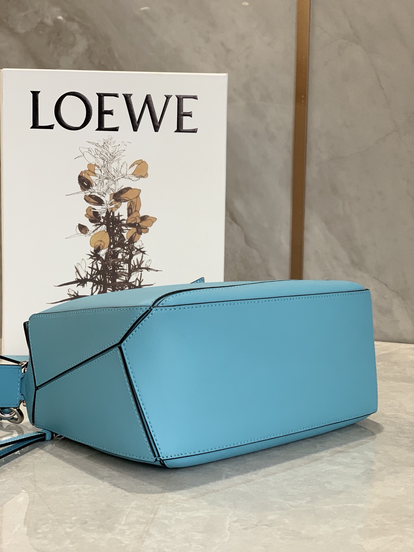 LOEWE罗意威 Puzzle bag 小号几何包 0189河蓝24CM