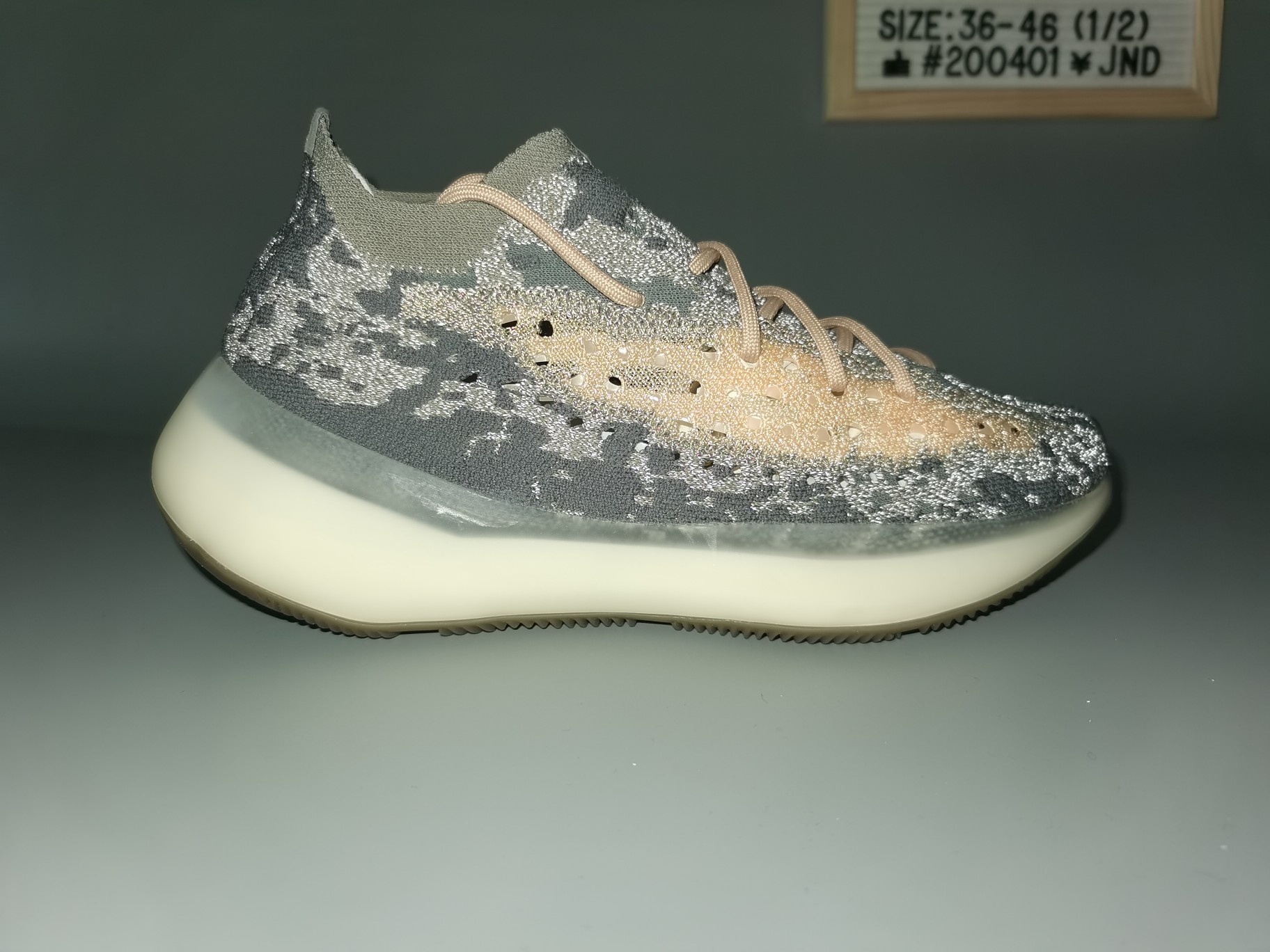 夜光效果
♨️价格：满天星💰220，天使💰200   支持放店
♨️码数：👉 如图所示👈 
♨️编码：👍#200401¥JND
♨️简介：真爆 满天星天使阿迪达斯Adidas Yeezy Boost 380 V3椰子3.0系列 网眼镂空版 源档原盒 原厂正品巴斯夫 尺码:36 36.5 37 38 38.5 39 40 40.5 41 42 42.5 43 44 45 46