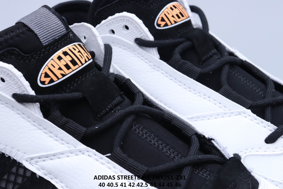 130 ADIDAS STREETBALL 街头风格 以鲜明的配色搭载前卫的风格重新定义街头时尚鞋面采用大面积荔枝皮