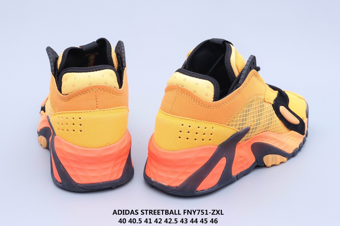 130 ADIDAS STREETBALL 街头风格 以鲜明的配色搭载前卫的风格重新定义街头时尚鞋面采用大面积荔枝皮