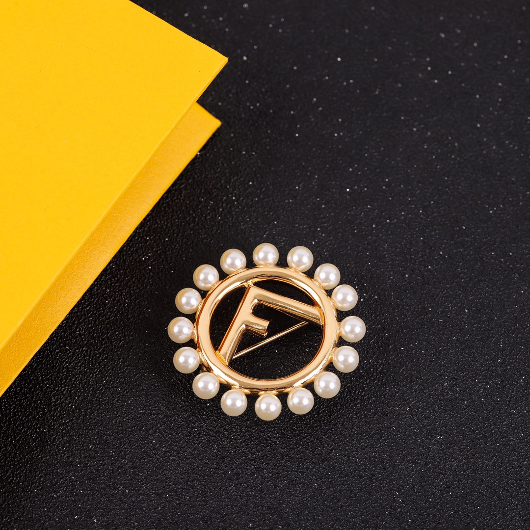 [Fendi Jewelry]