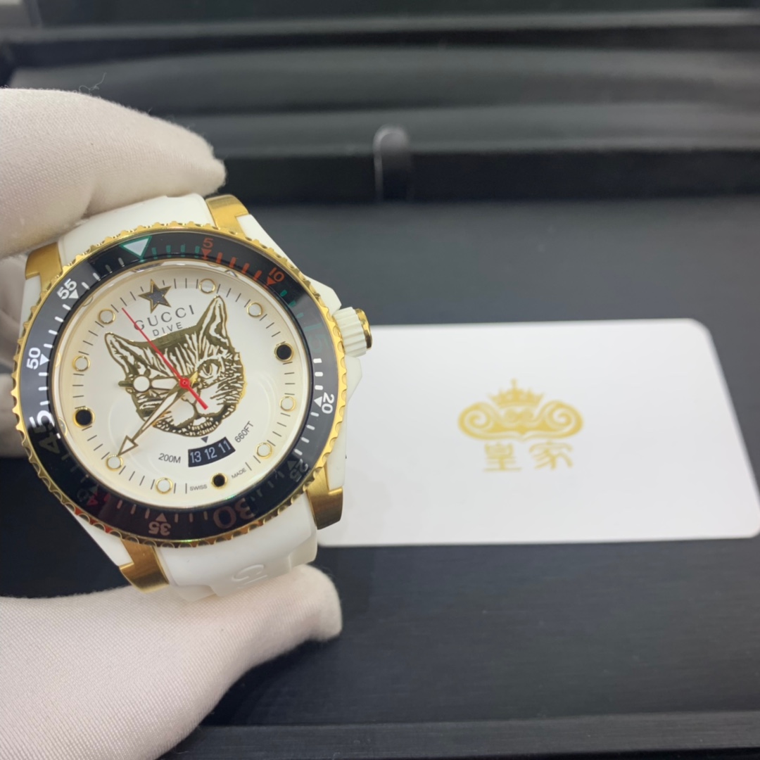 Gucci 皇家 古驰猫头女款腕表
