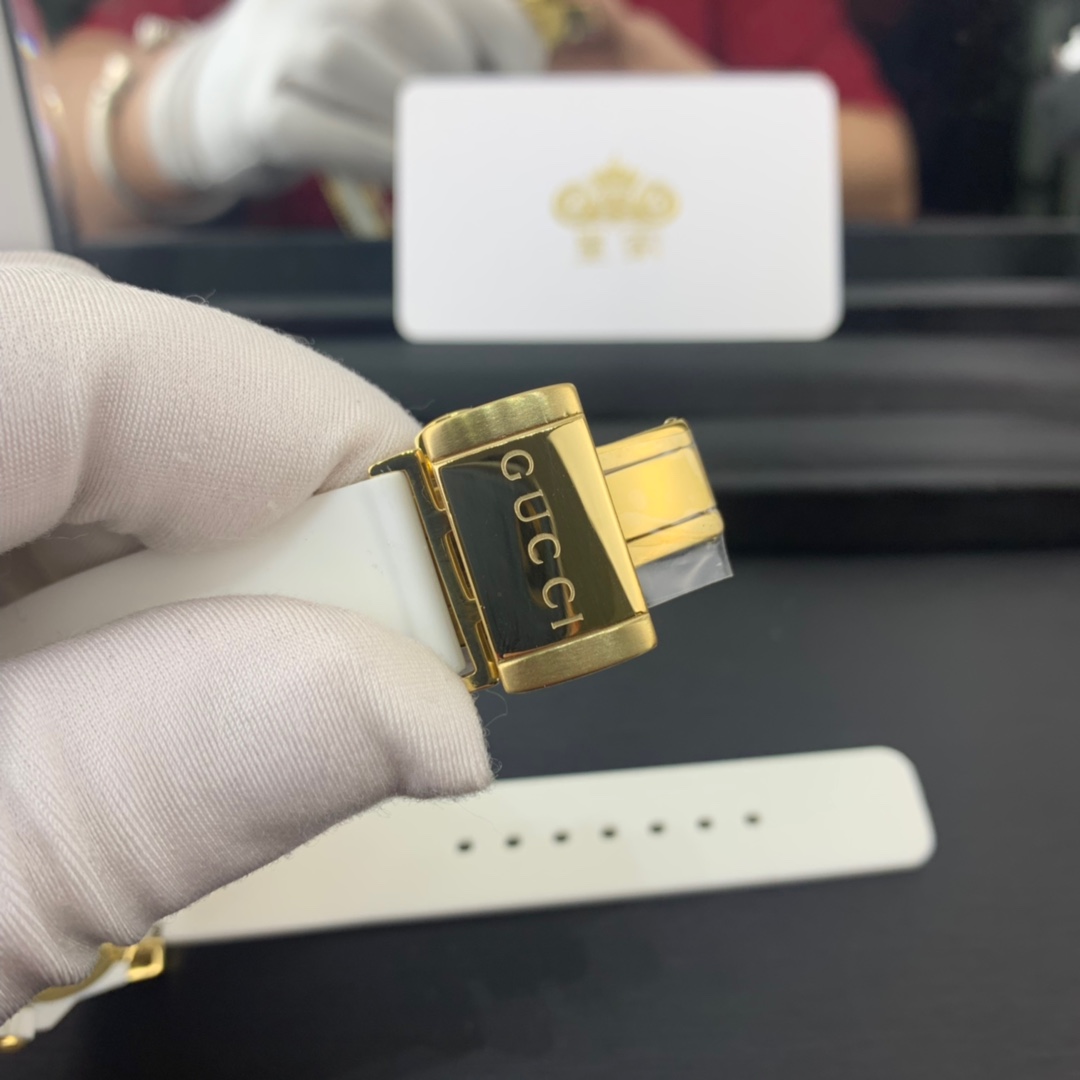 Gucci 皇家 古驰猫头女款腕表
