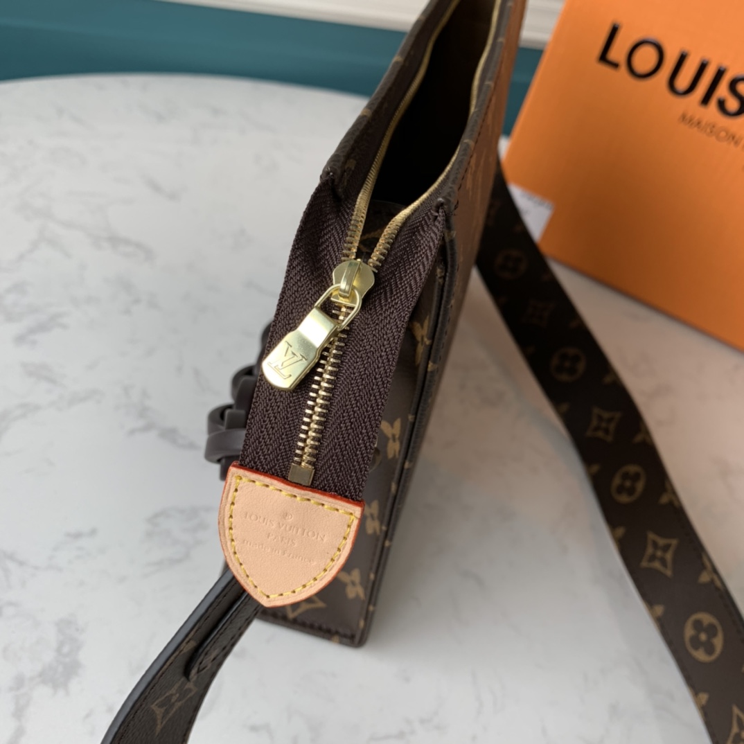 this toiletry pouch takes on a fresh - Bag 7