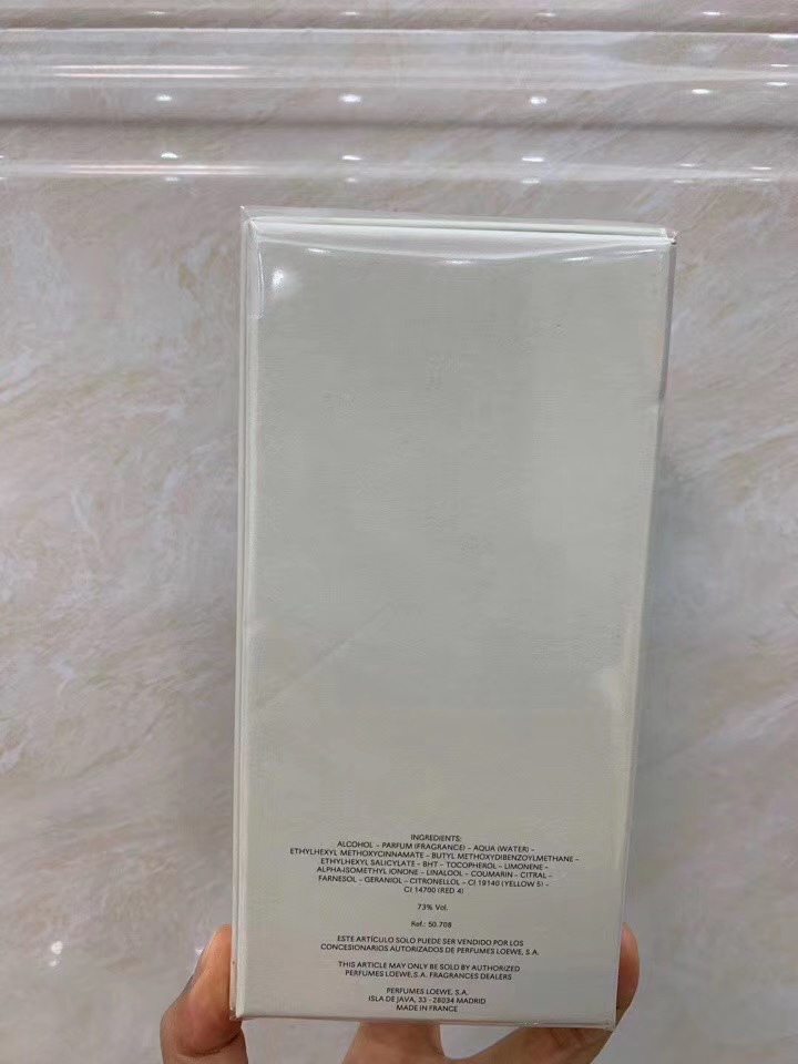 Loewe 001 Man Eau de Parfum - 100ml - A Fresh Morning Fragrance 3 i1586074138 1874 2