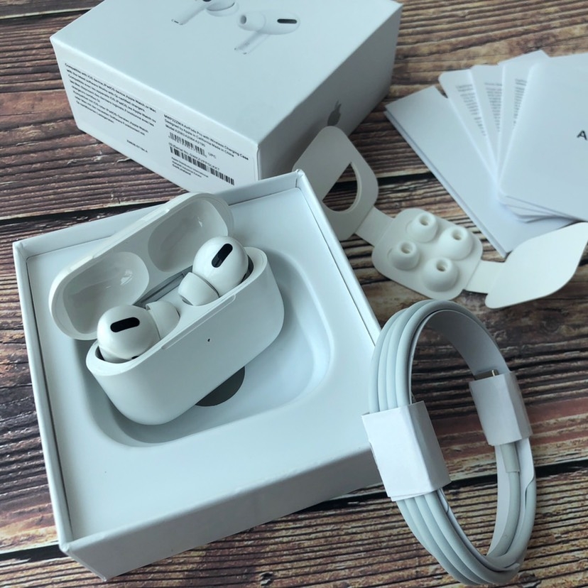 【正版黑网】airpods pro，最高版本【原装黑网】最新最高苹果三代蓝牙耳机，黑网豌豆射手，改名定位，设置降噪模式！一比一原厂壳料喇叭，高度还原正版音质，还原98％正版手感！
⊙支持入耳检测（与正版一致可随意开关）
⊙耳机续航3-4小时，充电仓能充3-4次实足电池保障续航！
⊙音质秒杀airpods 2代低音贼带带劲

设置可开关主动降躁（虚拟降噪，没有正版那么强劲）
电子产品不可能十全十美，我们只能保证是同款里最好的，市面最高版本，真实优质厂家货源 不夸大！


质量保障一年！