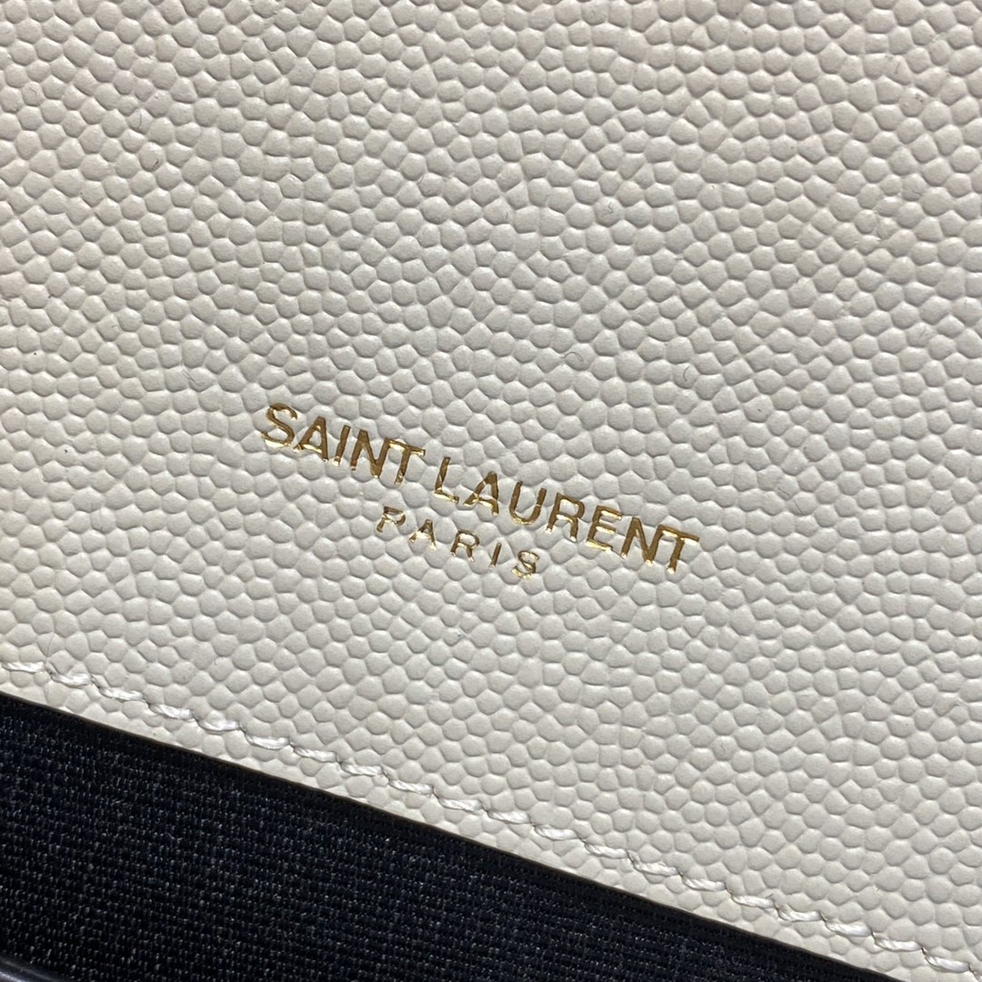 Louis Vuitton Haute Couture Haute Couture Ready-to-Wear Clothing Dress 3