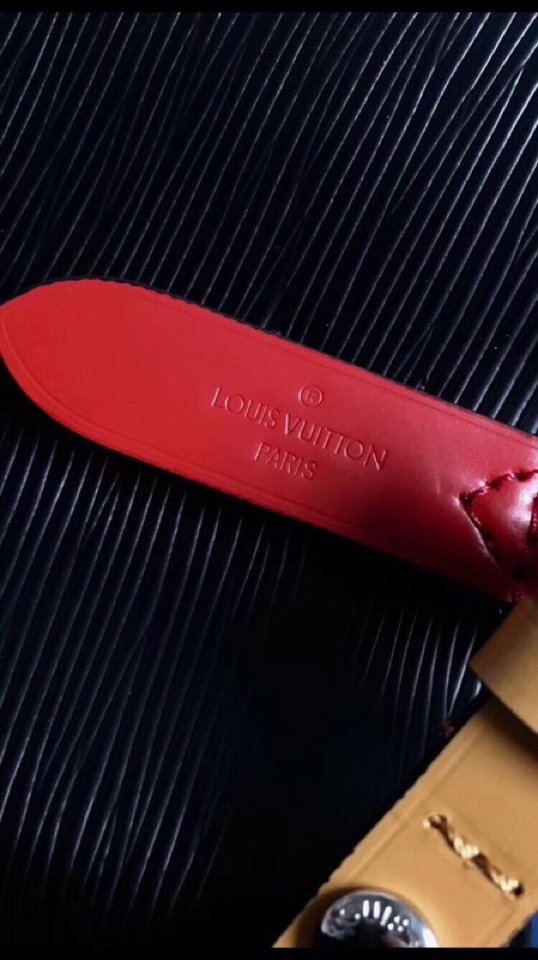 M52853黑【顶级原单】NÉONOÉ BB 手袋（线上首发）NéoNoé BB 手袋沿袭路易威登经典的