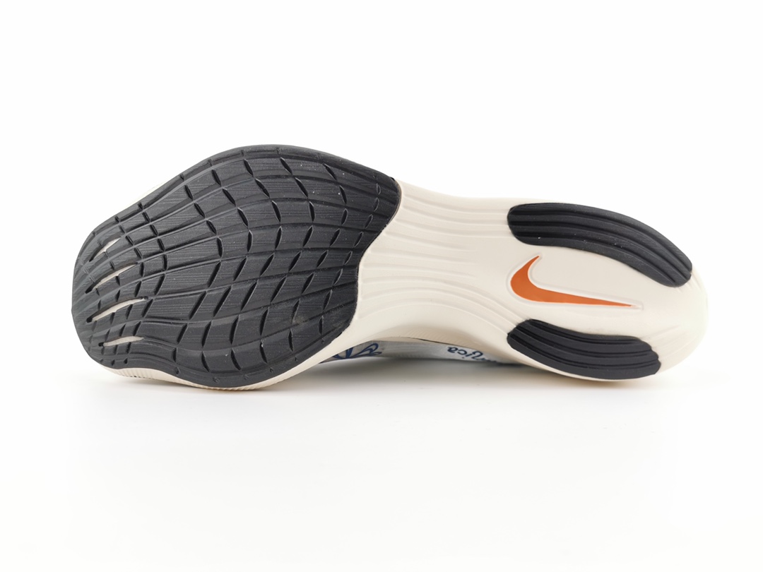 170 马拉松 手绘涂鸦风格 ZoomX VaporFly NEXT%整双鞋