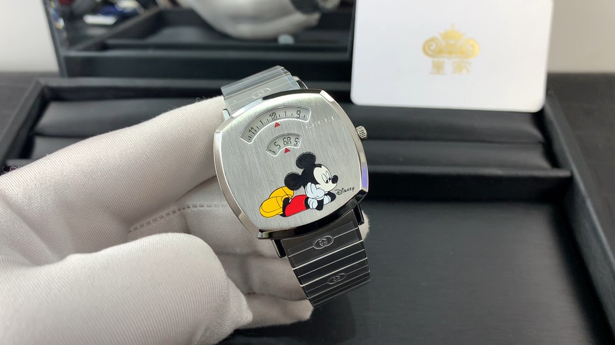 Gucci 皇家 古驰米老鼠女款腕表视频欣赏
