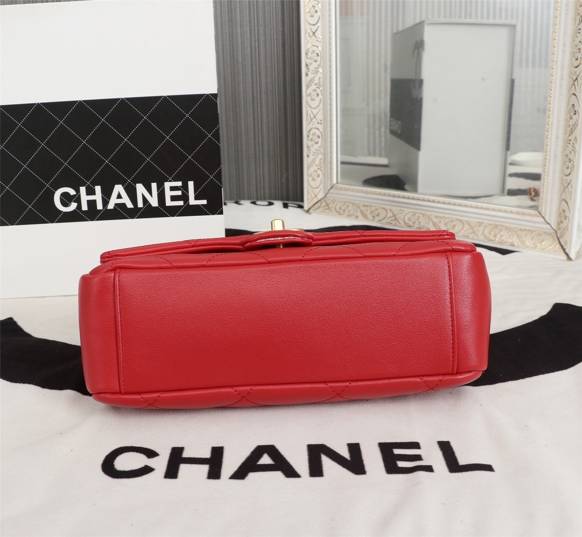 现货CHANEL翻盖链条包它来了真心