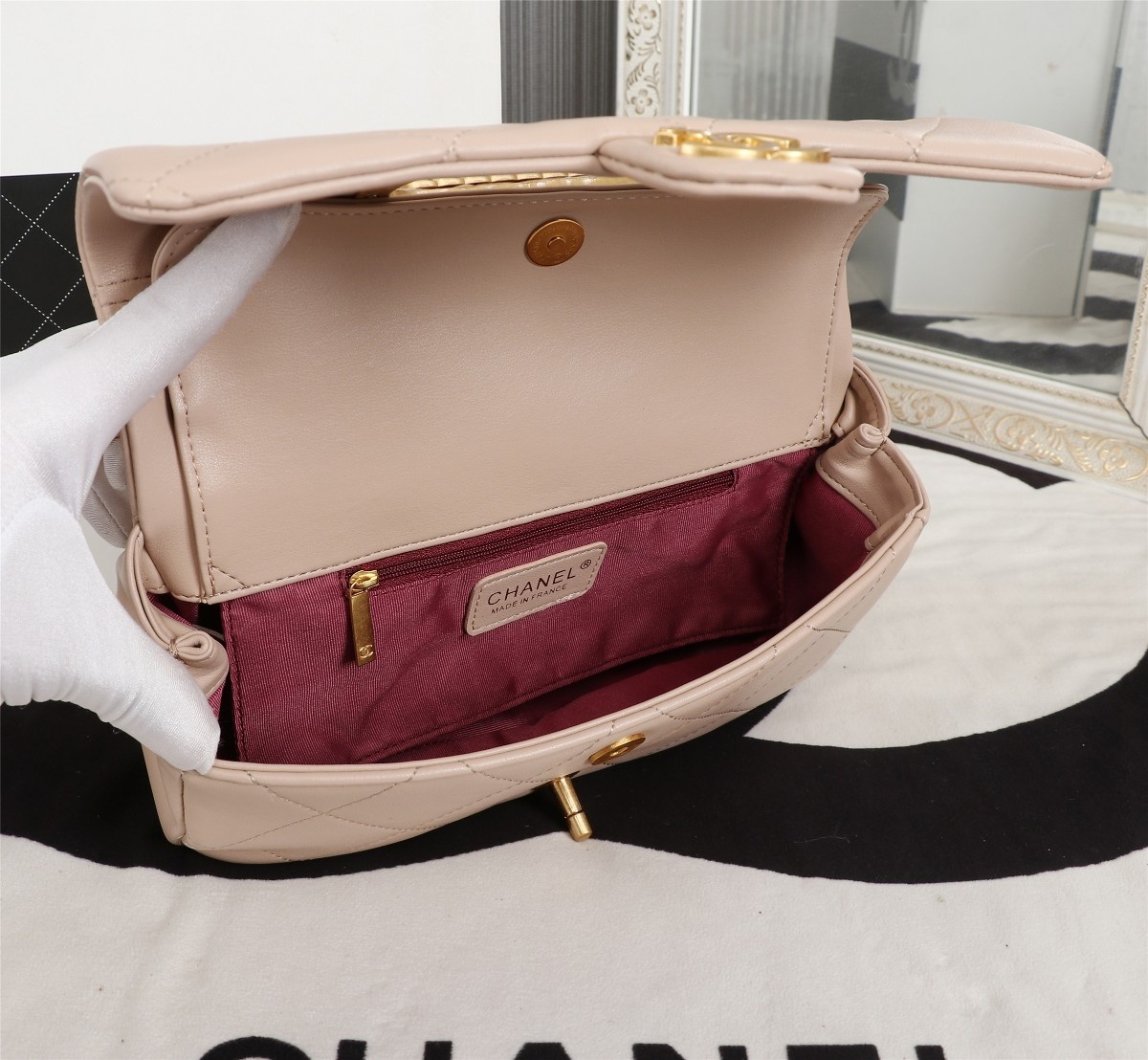 现货CHANEL翻盖链条包它来了真心