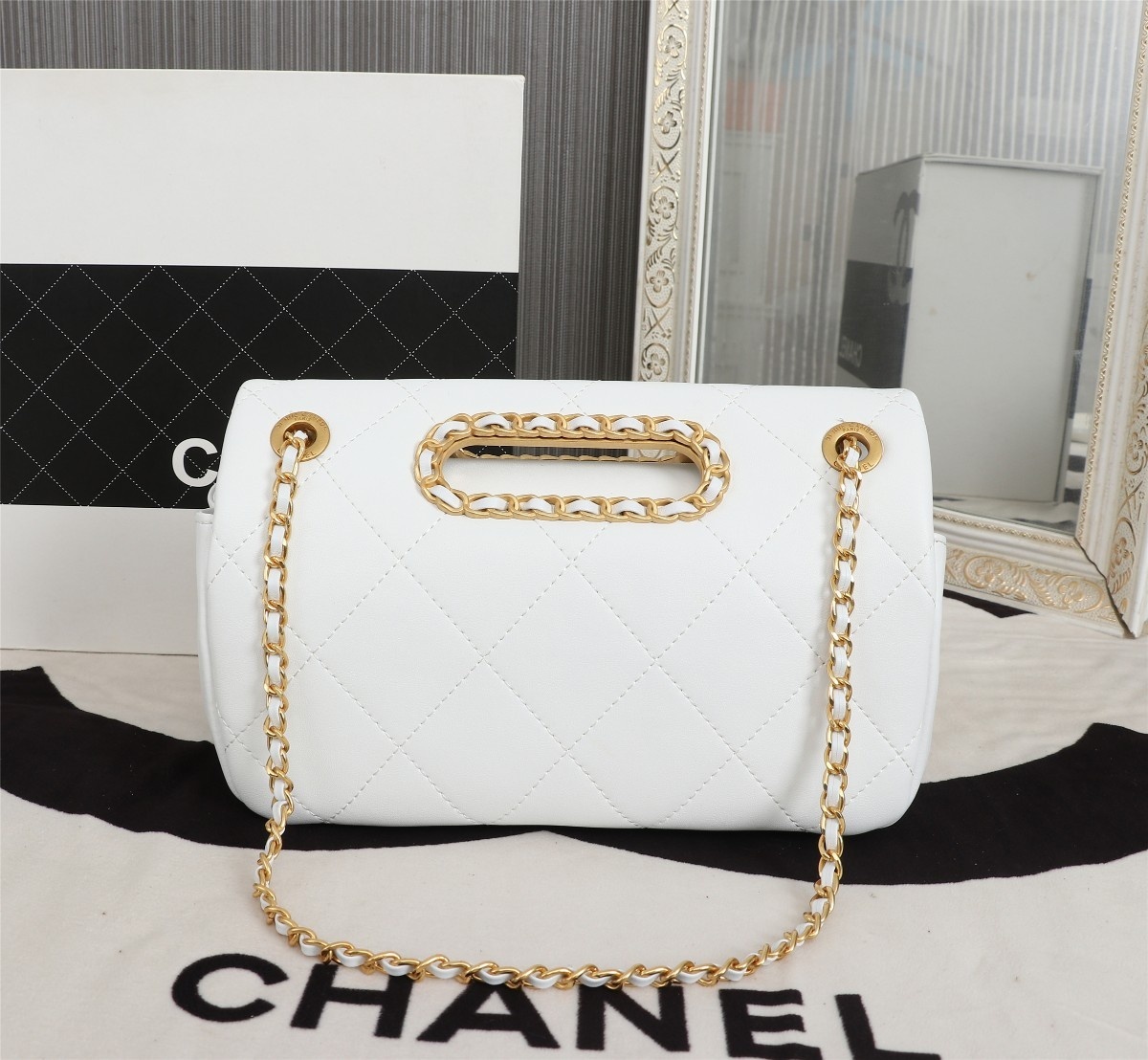 现货CHANEL翻盖链条包它来了真心
