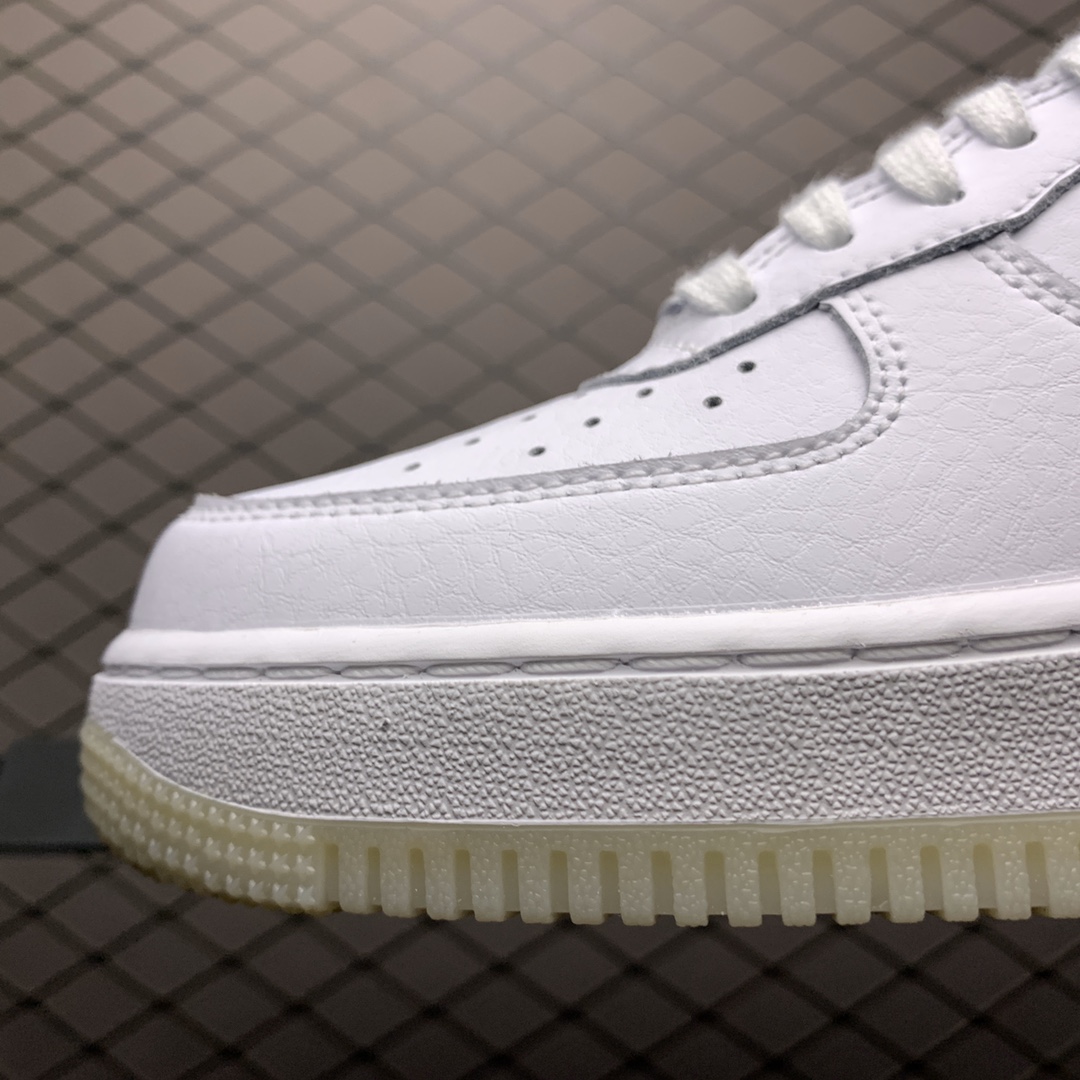 220 Nike Air Force 1'07 CK QS 夜光大底 空军一号低帮运动休闲板鞋 AO2132-101