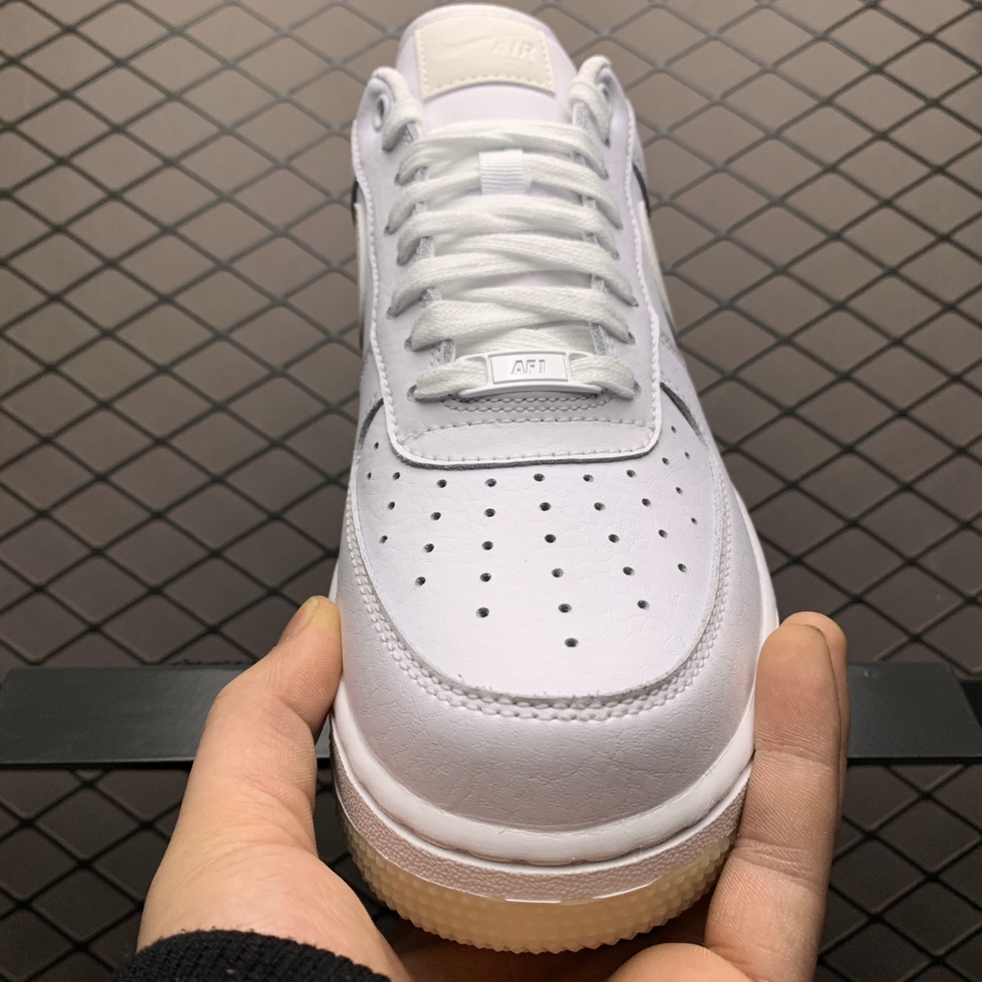 220 Nike Air Force 1'07 CK QS 夜光大底 空军一号低帮运动休闲板鞋 AO2132-101