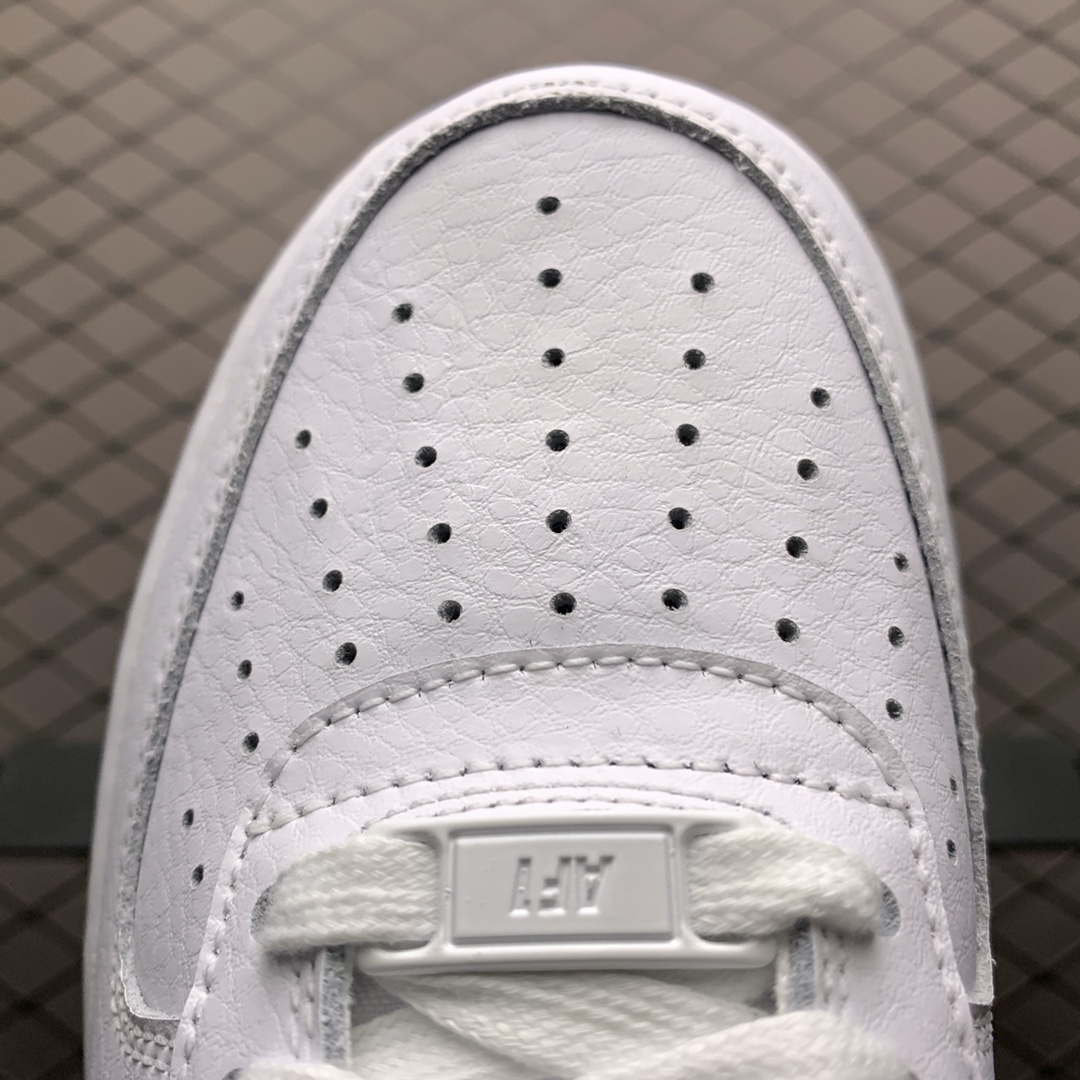 220 Nike Air Force 1'07 CK QS 夜光大底 空军一号低帮运动休闲板鞋 AO2132-101