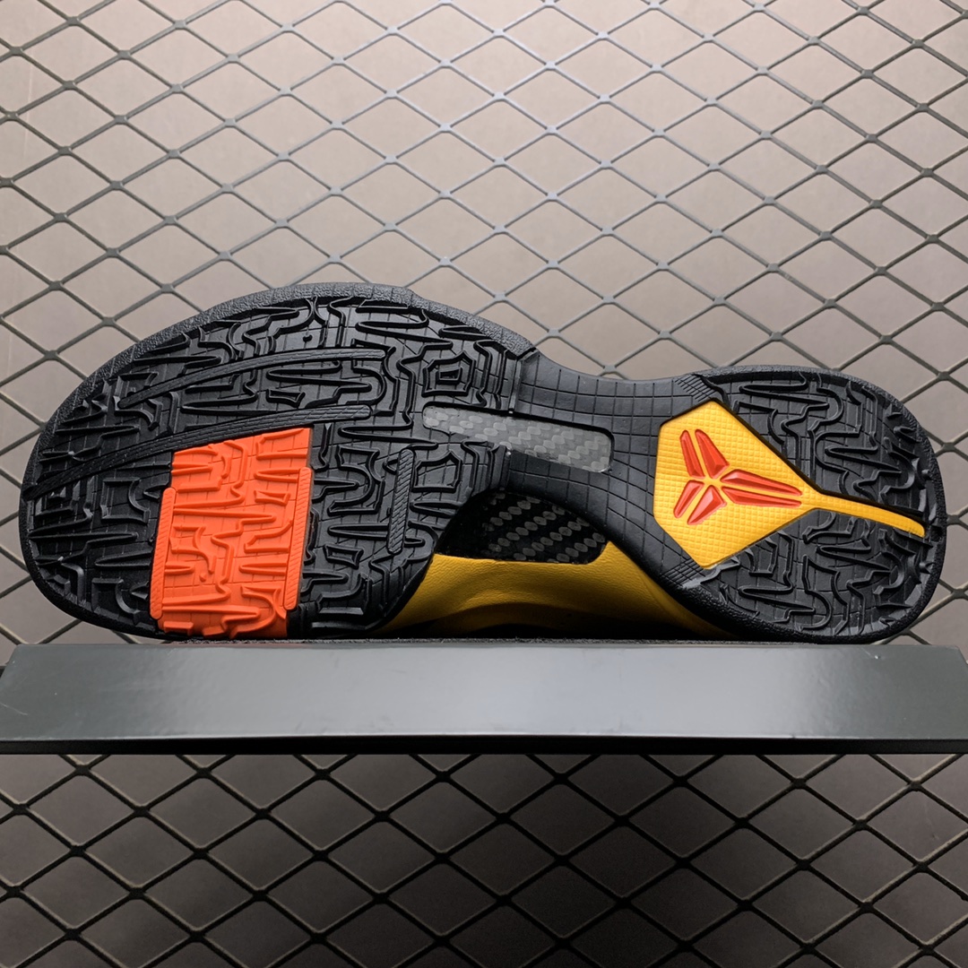330 纯原版本 Nike Zoom Kobe 5 李小龙配色 CD4991-100 科比5代 男子实战篮球鞋