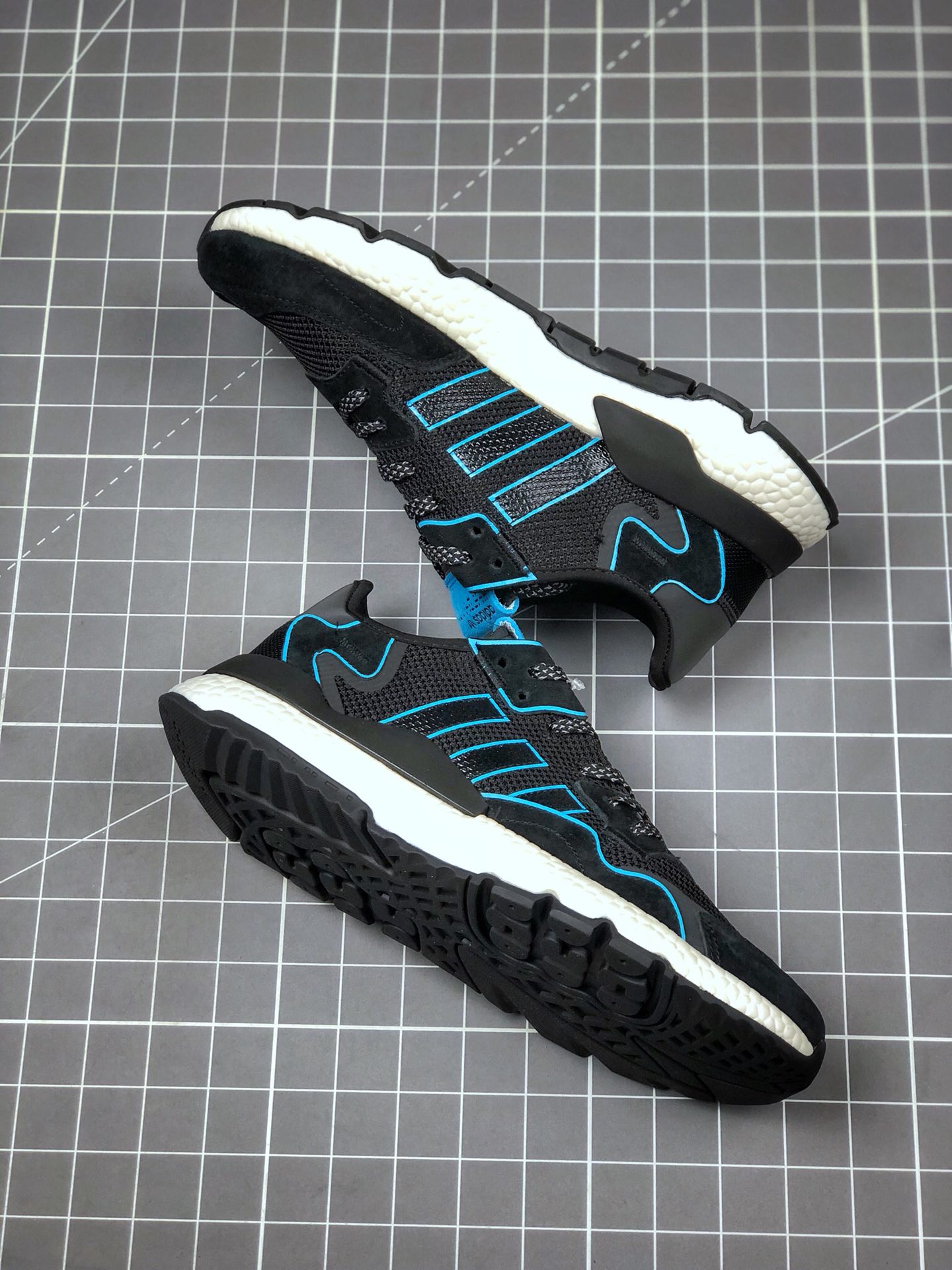 150 真标半码 阿迪达斯 /Adidas Nite Jogger Boost 夜行者3M反光 爆米花大底复古跑鞋 FV3615