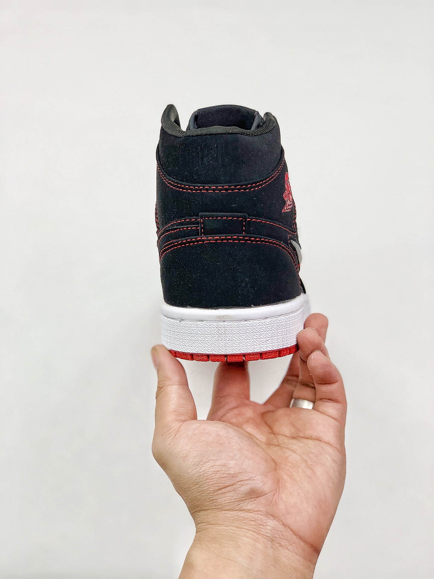 170 Air Jordan 1  原装配色 史诗级独家特价 限时抢购