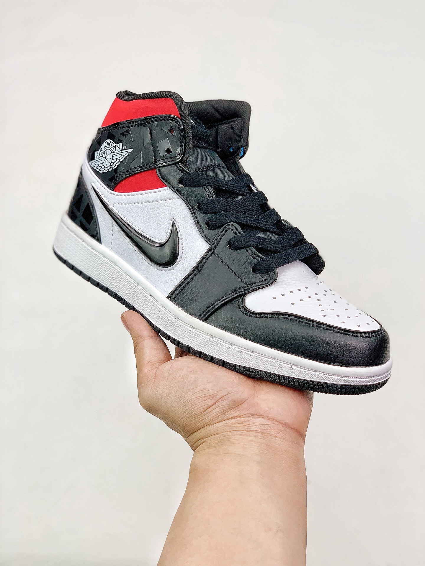 170 Air Jordan 1  原装配色 史诗级独家特价 限时抢购