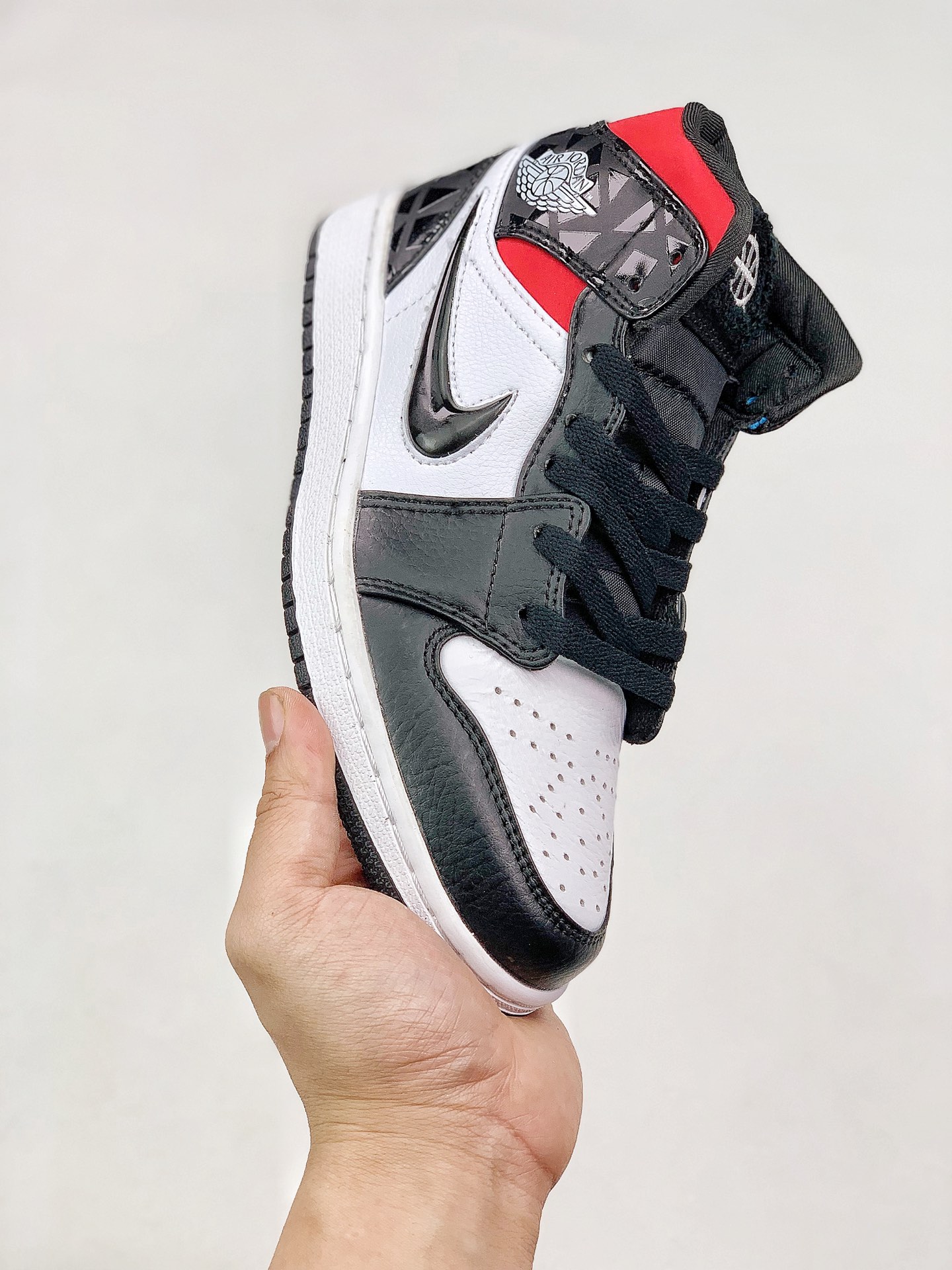 170 Air Jordan 1  原装配色 史诗级独家特价 限时抢购