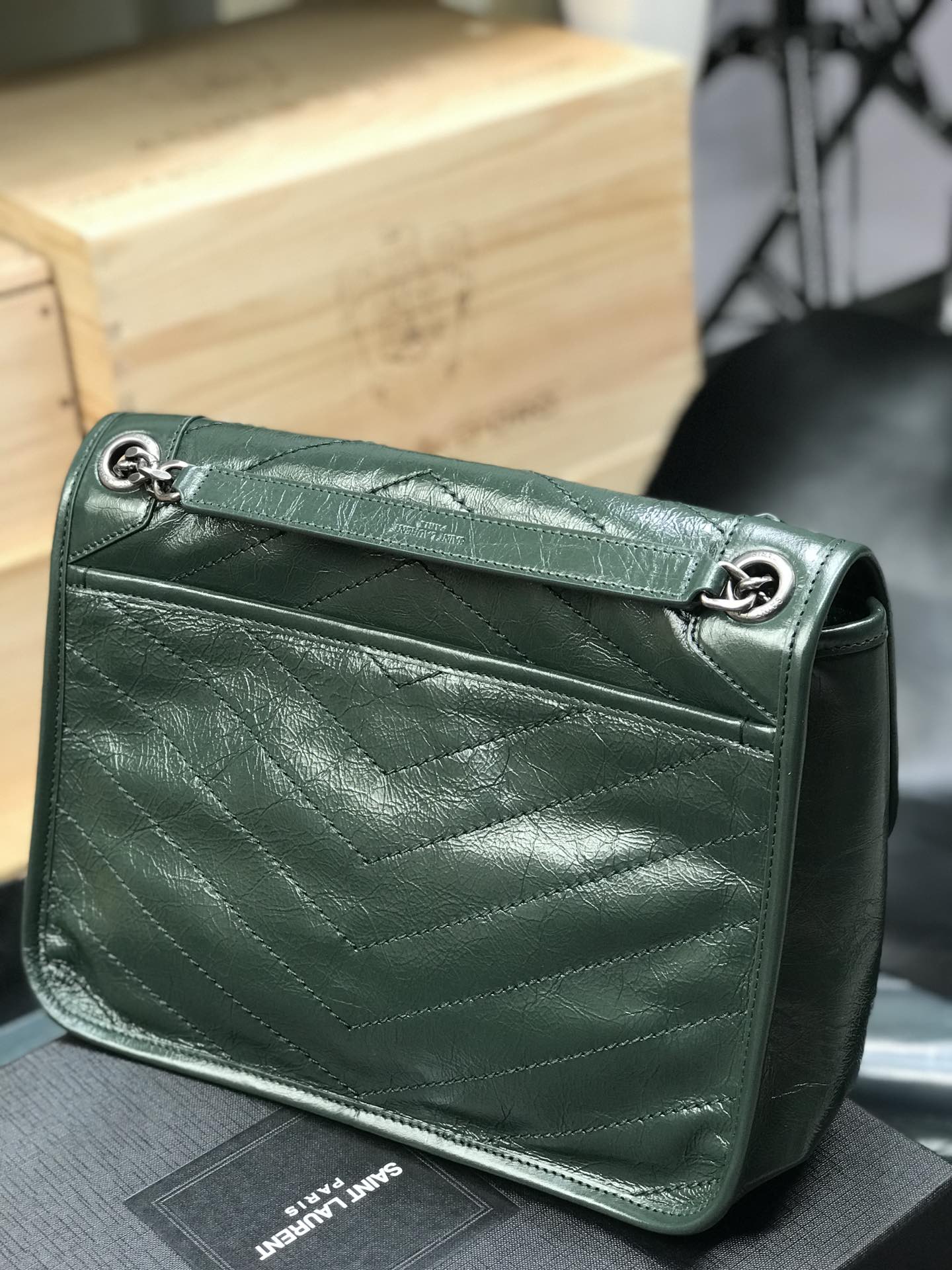 Сумка Saint Laurent Niki средняя