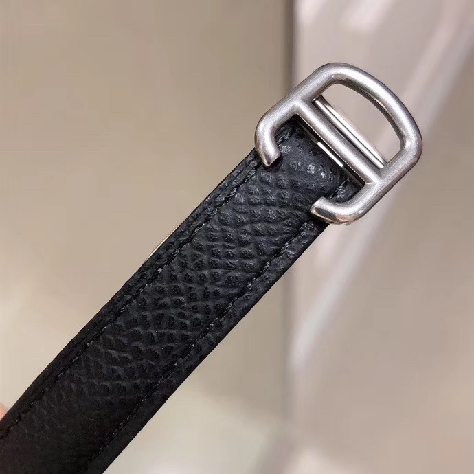 Cartier 卡地亚法国坦克Cartier Tank Française系列