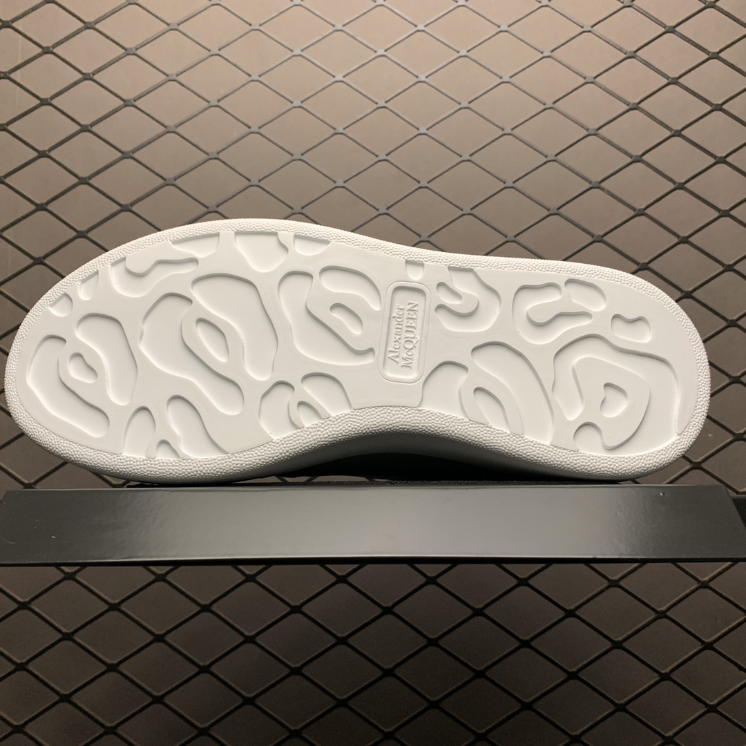 300  Alexander McQueen 麦昆2020早春最新款