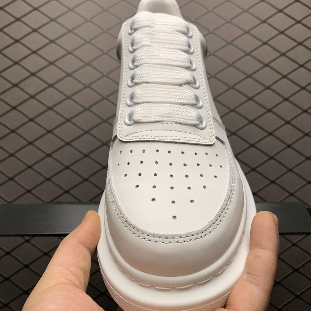 300 Alexander McQueen 麦昆2020早春最新款