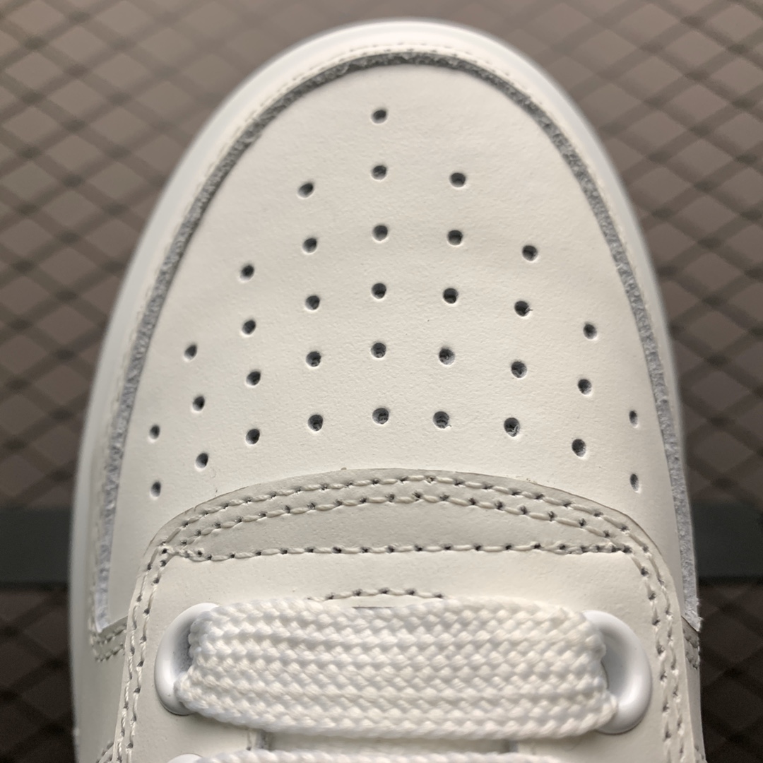 300 Alexander McQueen 麦昆2020早春最新款