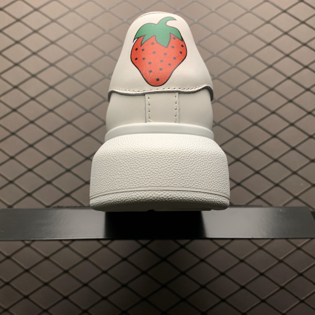 300 Alexander McQueen 麦昆2020早春最新款