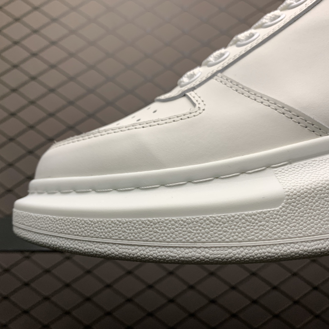 300 Alexander McQueen 麦昆2020早春最新款