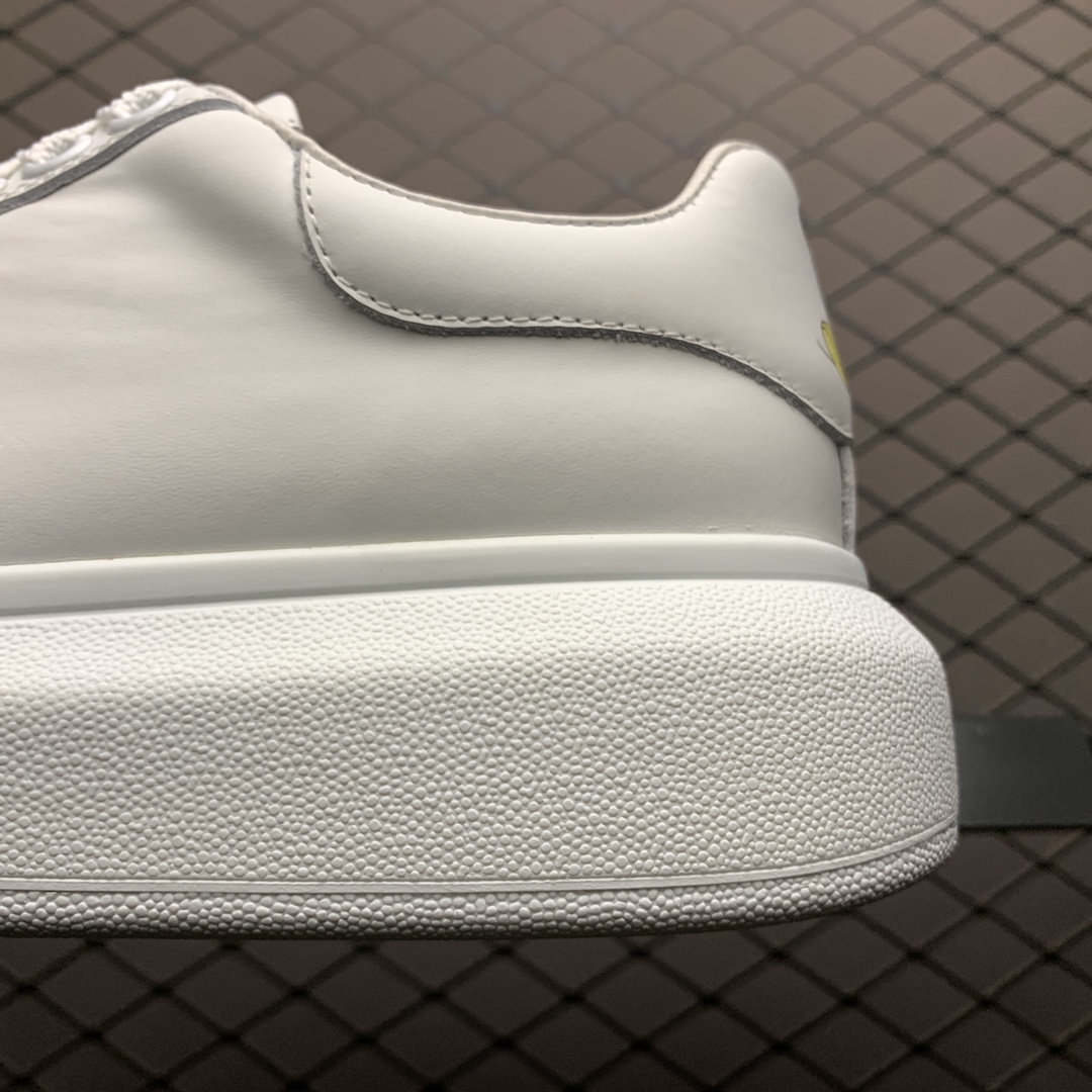 300 Alexander McQueen 麦昆2020早春最新款
