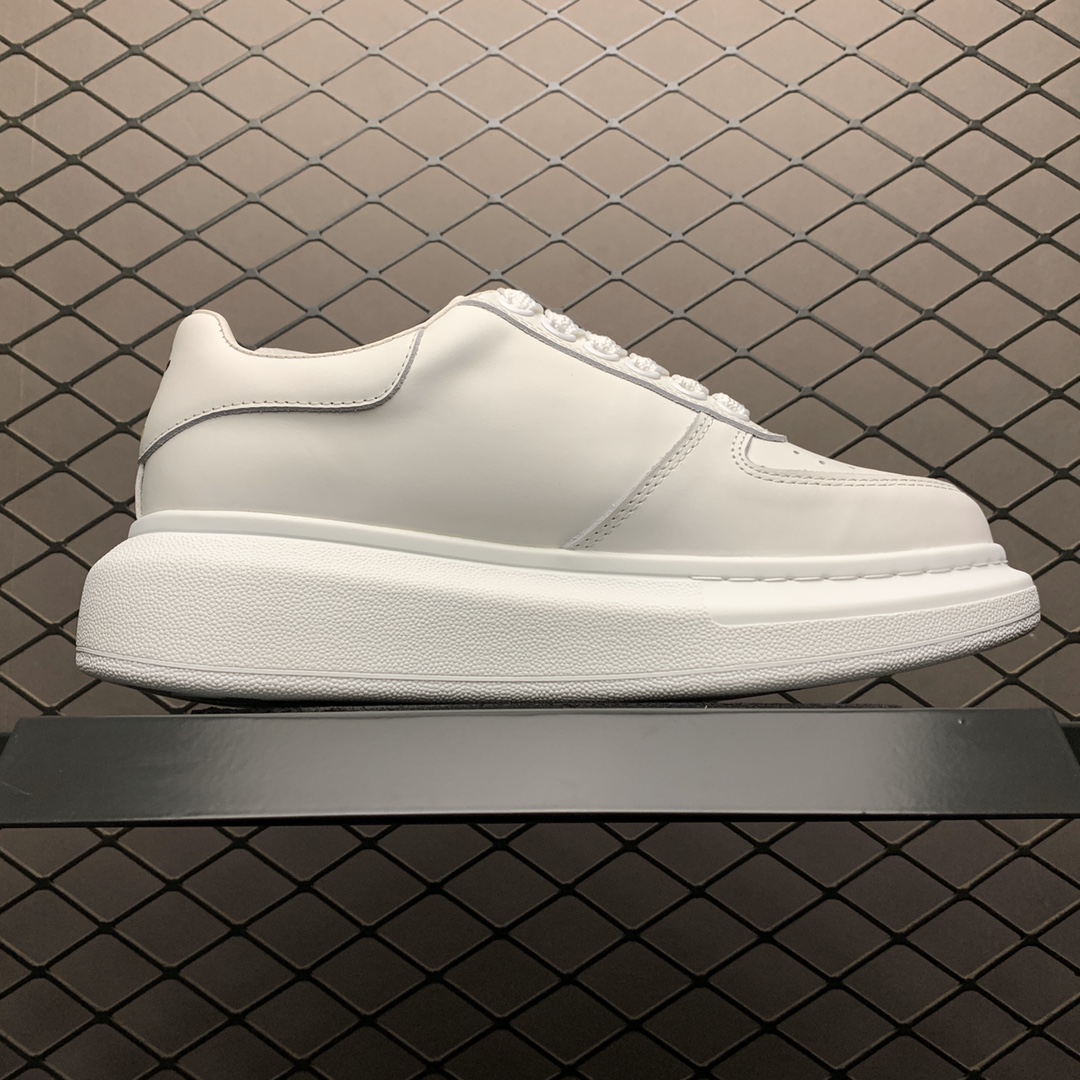 300 Alexander McQueen 麦昆2020早春最新款