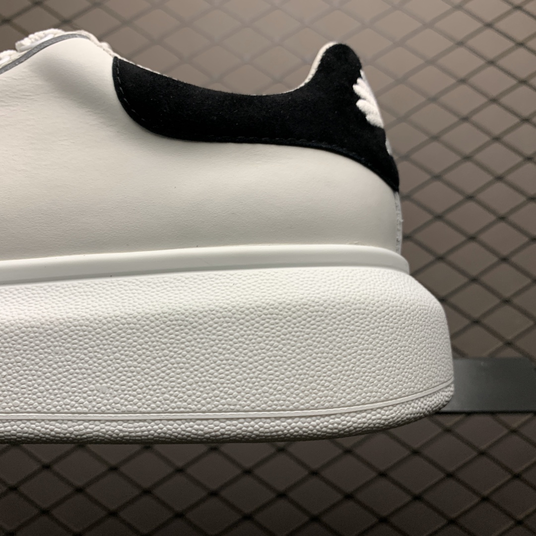 300 Alexander McQueen 麦昆2020早春最新款