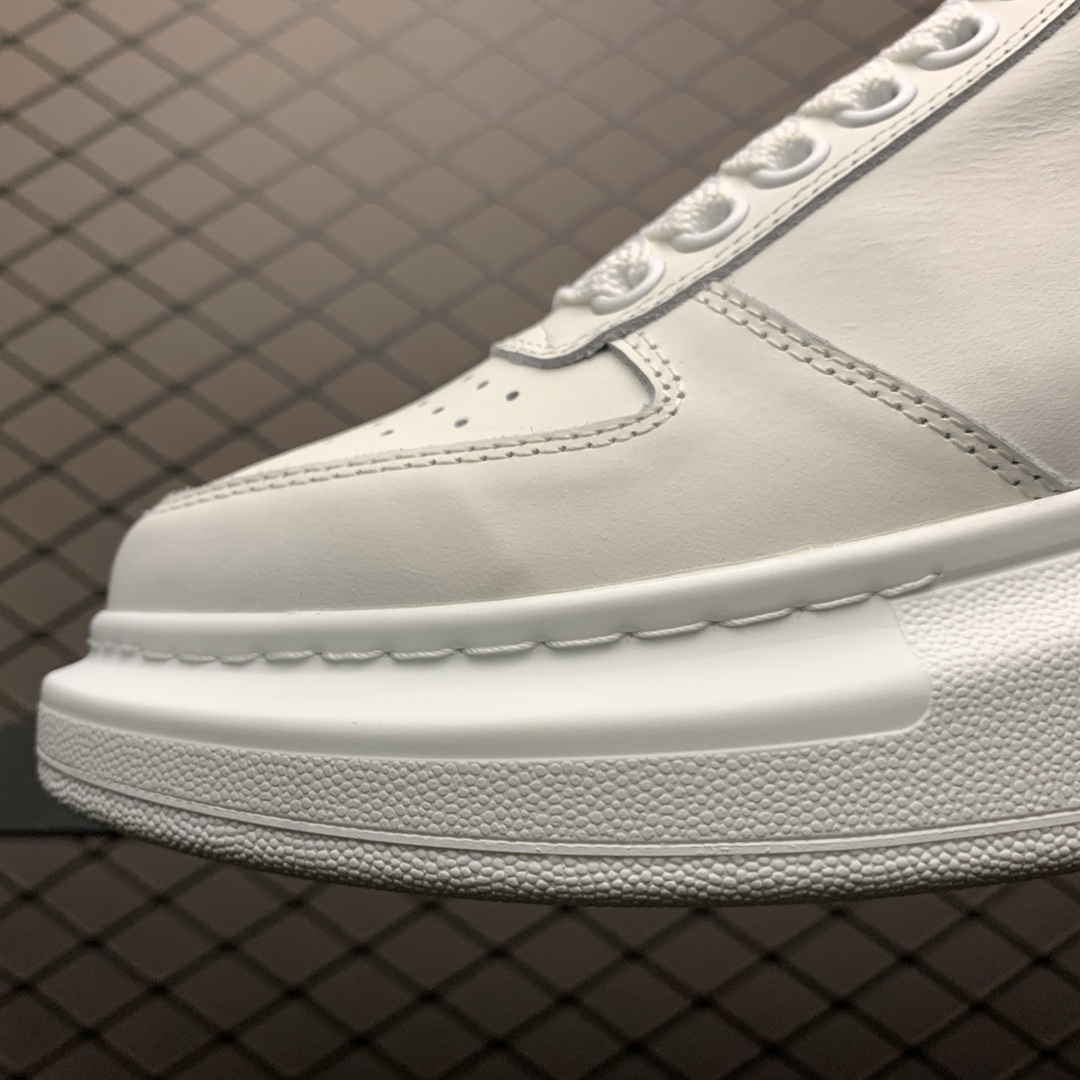 300 Alexander McQueen 麦昆2020早春最新款