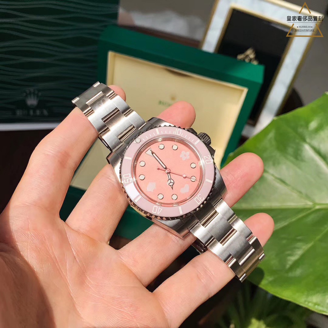 Rolex ROLX#BLAKEN现量版 全球只有25个 最高炒到28万还要提前几个月定 来我这里绝对为您省钱