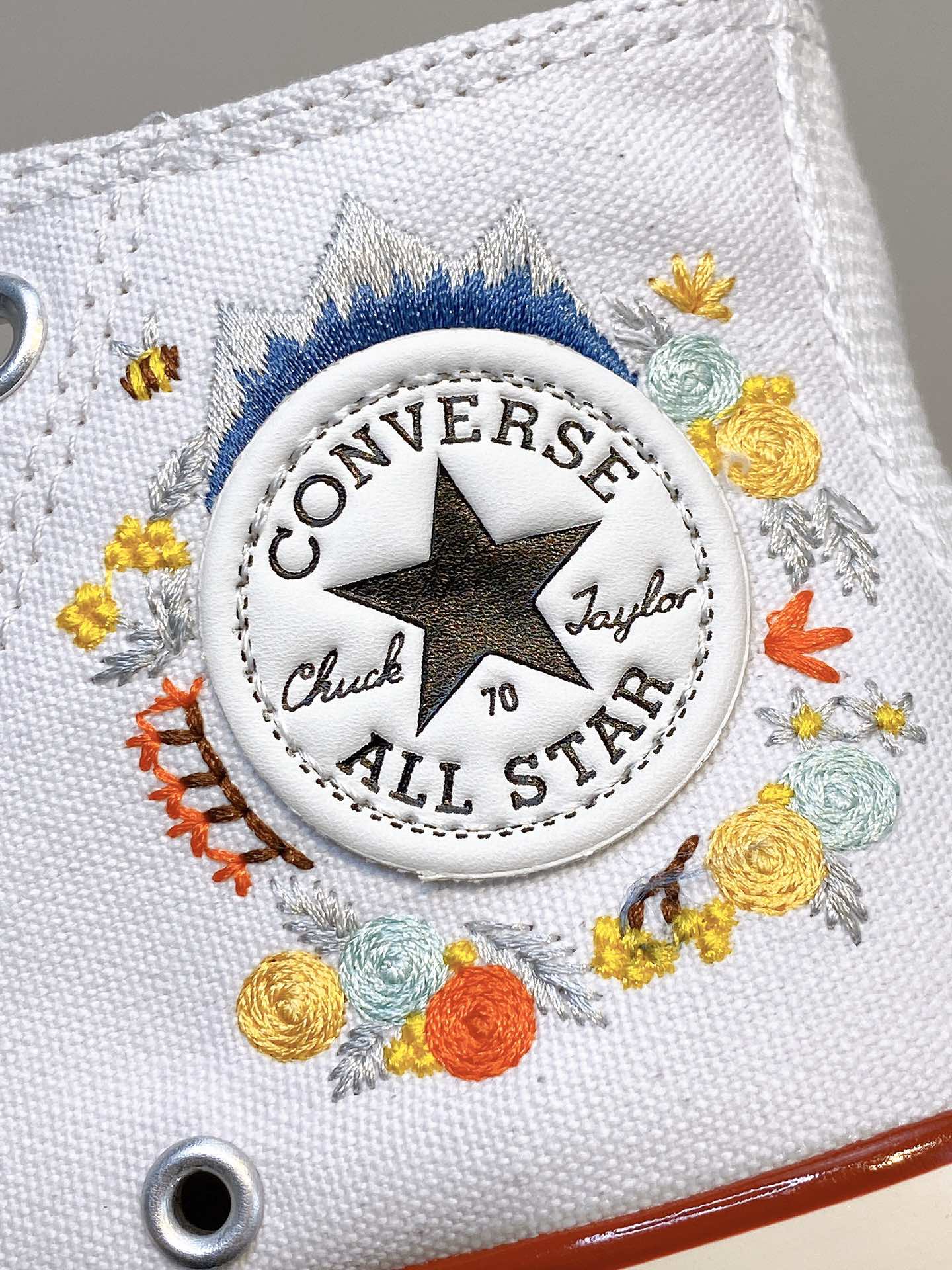 160  Converse 1970s 匡威花卉刺绣花环 全白花刺绣 鞋款以1970s为蓝底 42 42.5 43 44