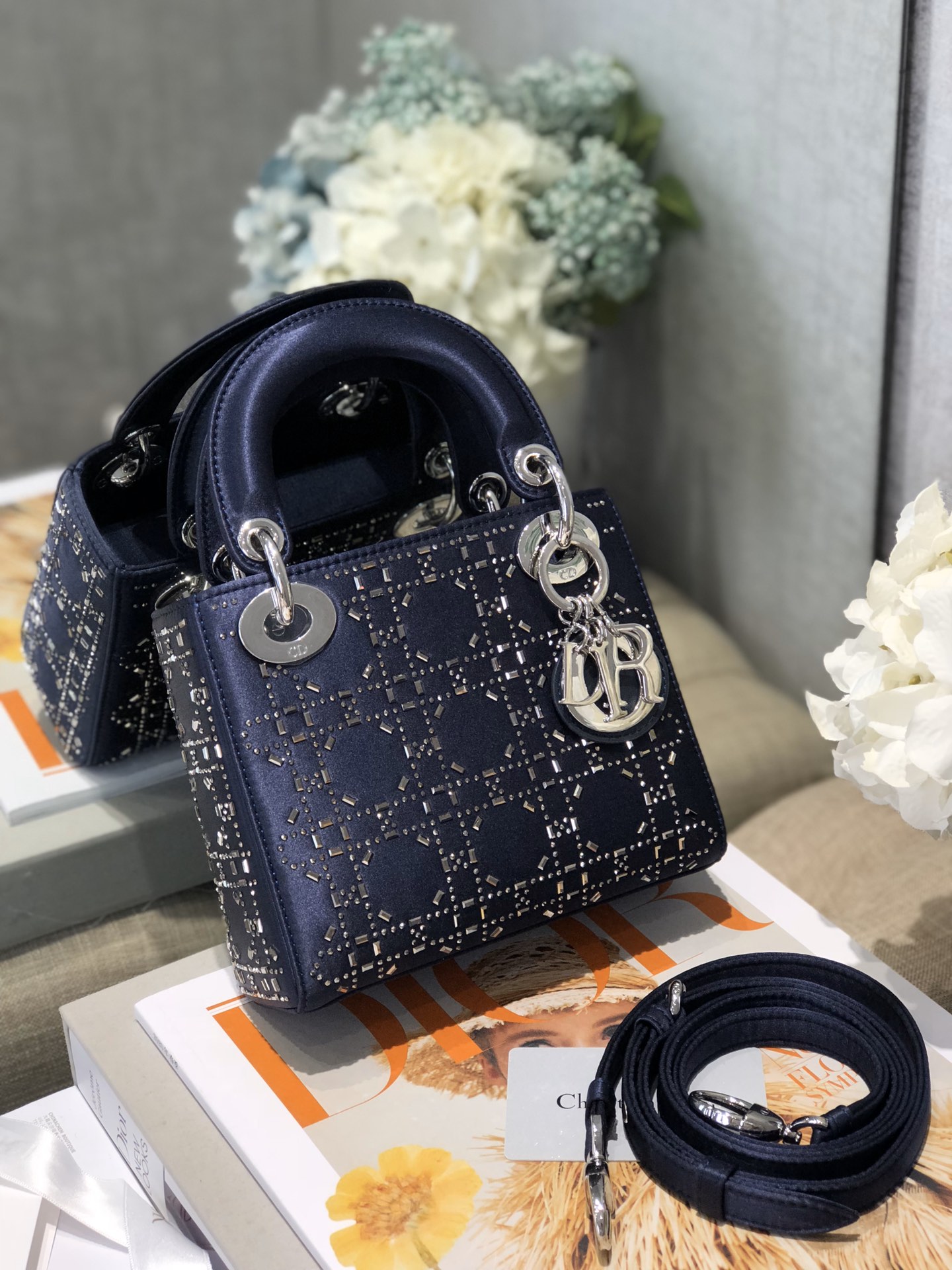Dior Lady Mini 真丝镶钻戴妃包