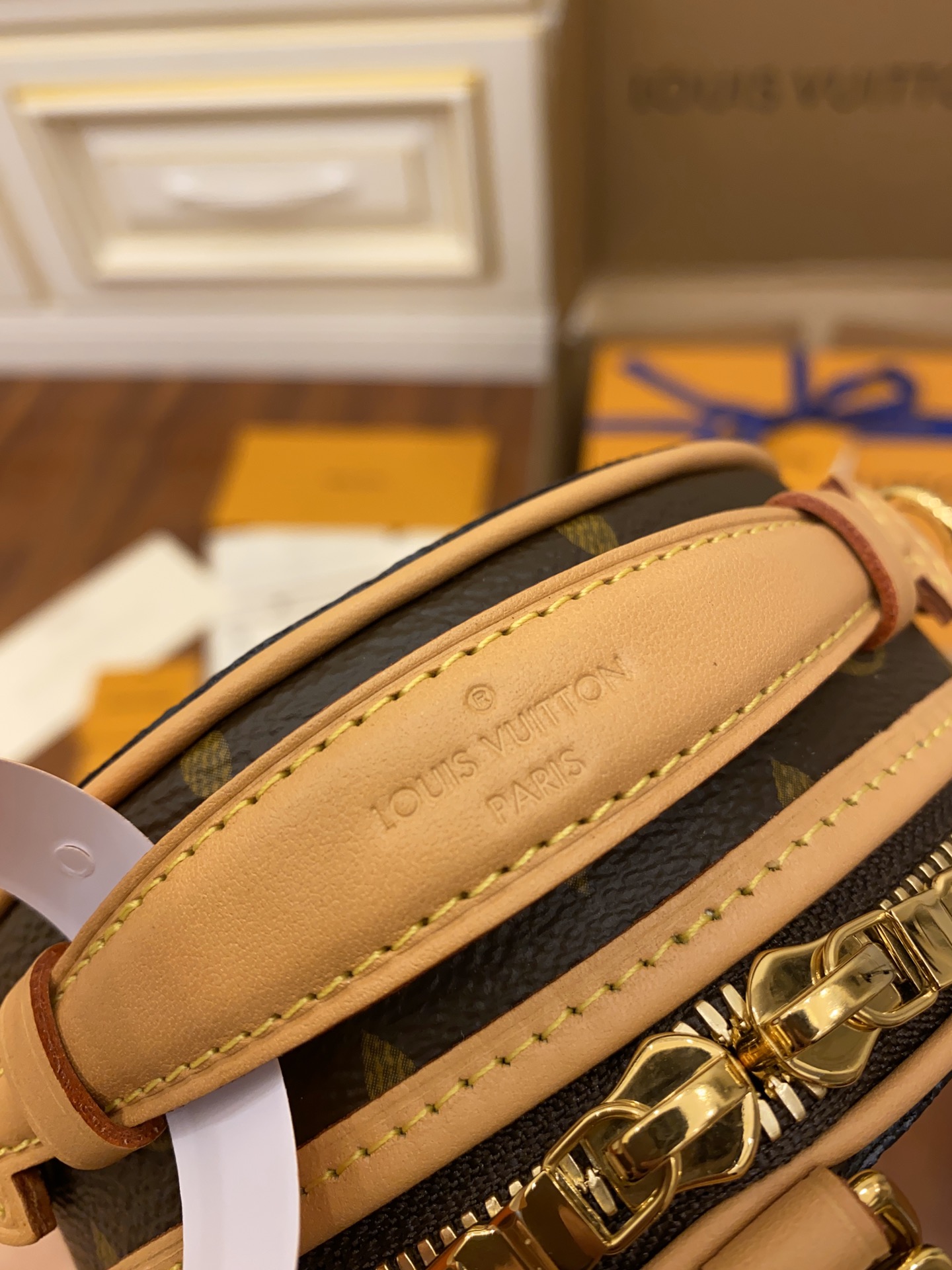 Louis Vuitton LV Mini Boîte Chapeau 迷你盒子包 M44699