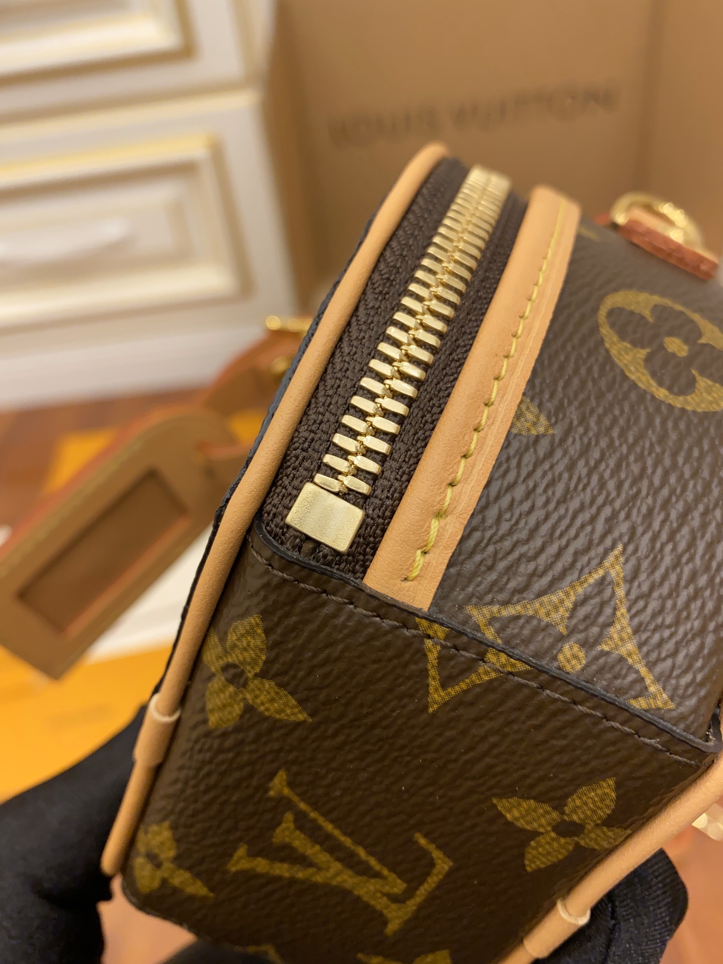 Louis Vuitton LV Mini Boîte Chapeau 迷你盒子包 M44699