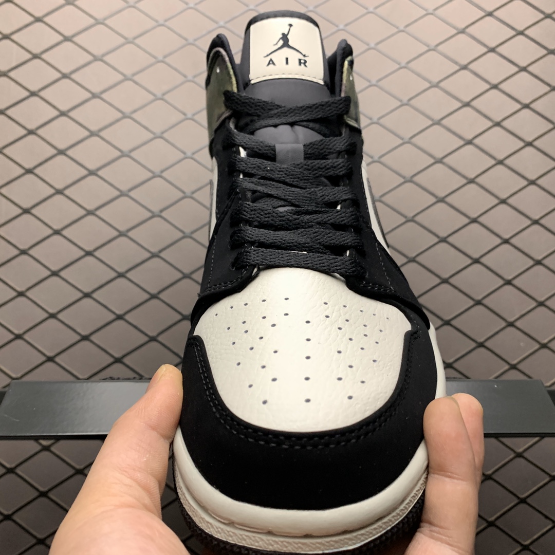 260 Air Jordan 1 MID AJ1乔1中帮文化休闲运动板鞋 CW5490-001