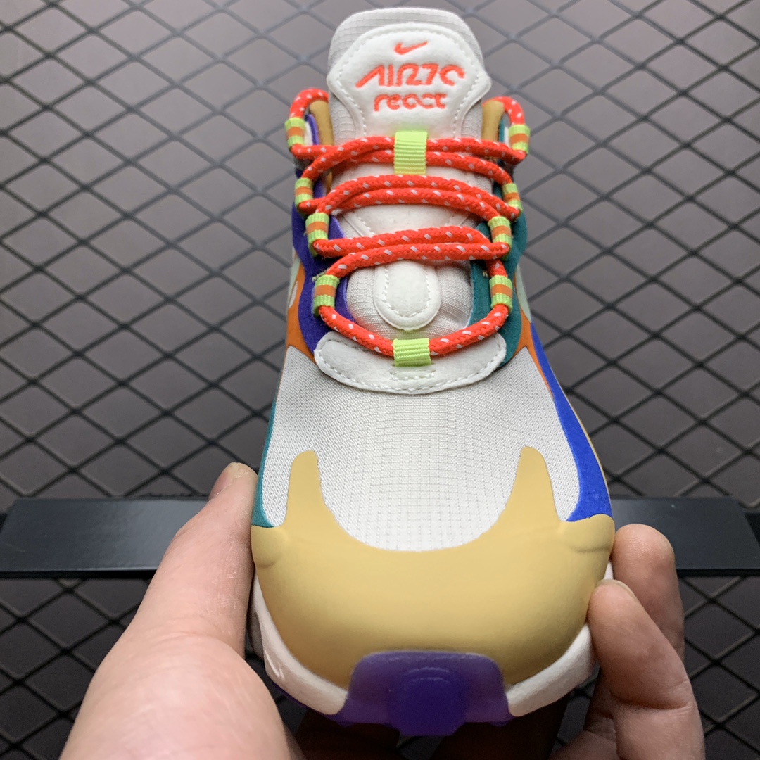 190 Nike Max 270 React 混合科技半掌气垫跑步鞋 CQ4805-071