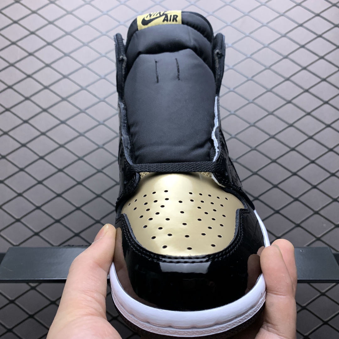 450 纯原版本 Air Jordan 1 Retro High NRG Patent Gold Toe AJ1乔1 黑金脚趾 861428-007