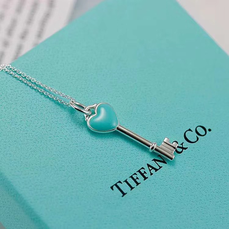 Tiffany & Co. Tiffany&Co.珐琅心形钥匙锁骨项链